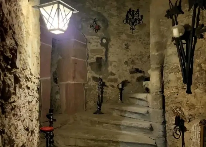 Burg Hermannstein - Kings Bed & Breakfast 3*